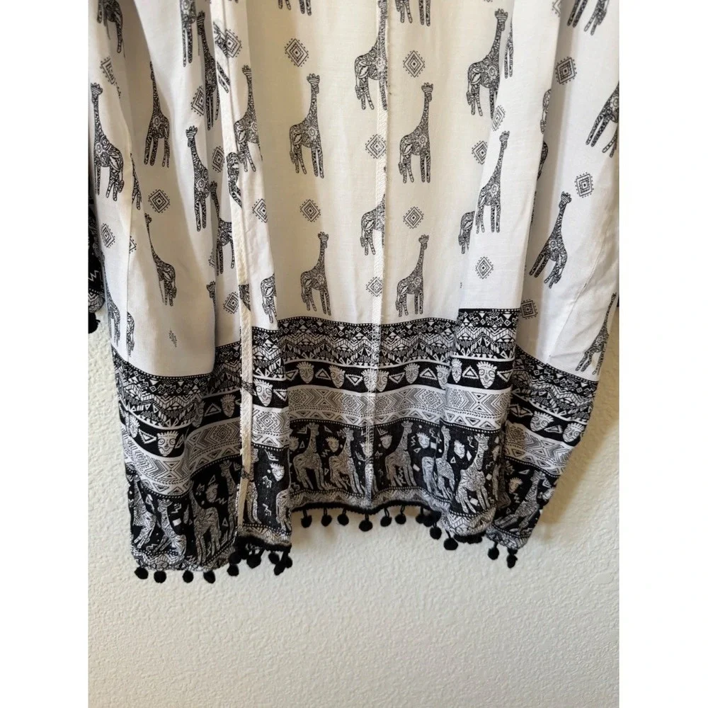 Relipop Womens Kimono Cardigan White Black Giraffe Print Boho‎ Pom Pom Trim M